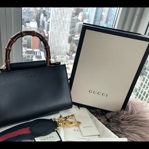 Gucci Nymphaea Mini Leather Bag